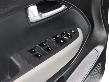 2023 Kia Ray с пробегом 33 091 км