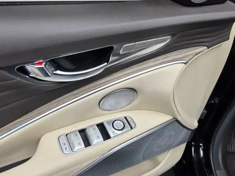 2022 Kia K9 с пробегом 72 726 км