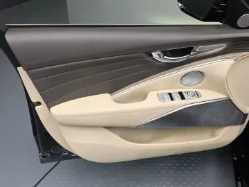 2022 Kia K9 с пробегом 72 726 км