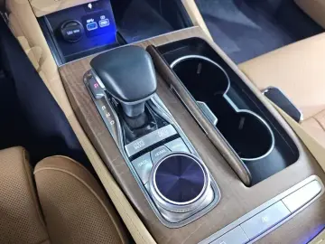 2023 Kia K9 с пробегом 24 324 км