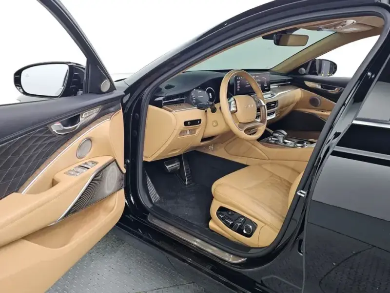2023 Kia K9 с пробегом 24 324 км