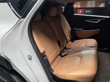 2023 Kia EV6 с пробегом 49 081 км