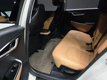 2023 Kia EV6 с пробегом 49 081 км