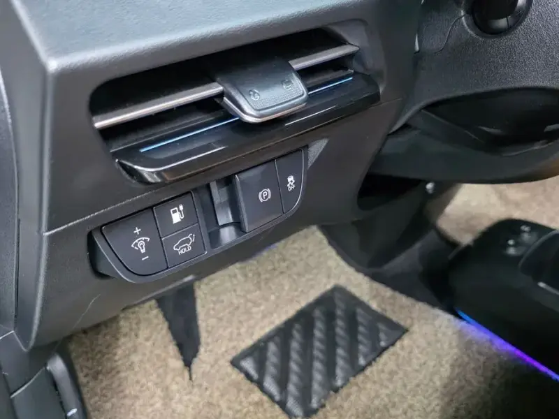 2023 Kia EV6 с пробегом 49 081 км