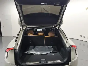 2023 Kia EV6 с пробегом 49 081 км