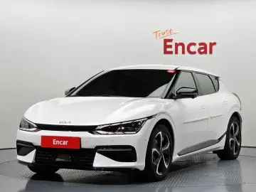 2022 Kia EV6 с пробегом 66 385 км