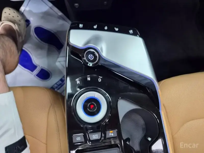2023 Kia EV6 с пробегом 17 000 км