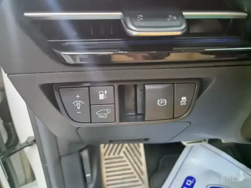 2023 Kia EV6 с пробегом 17 000 км