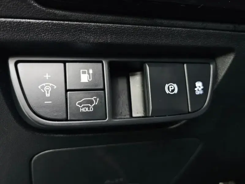 2022 Kia EV6 с пробегом 70 958 км