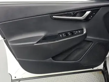 2022 Kia EV6 с пробегом 70 958 км