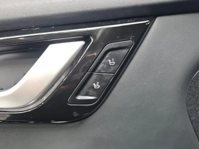 2022 Kia EV6 с пробегом 70 958 км