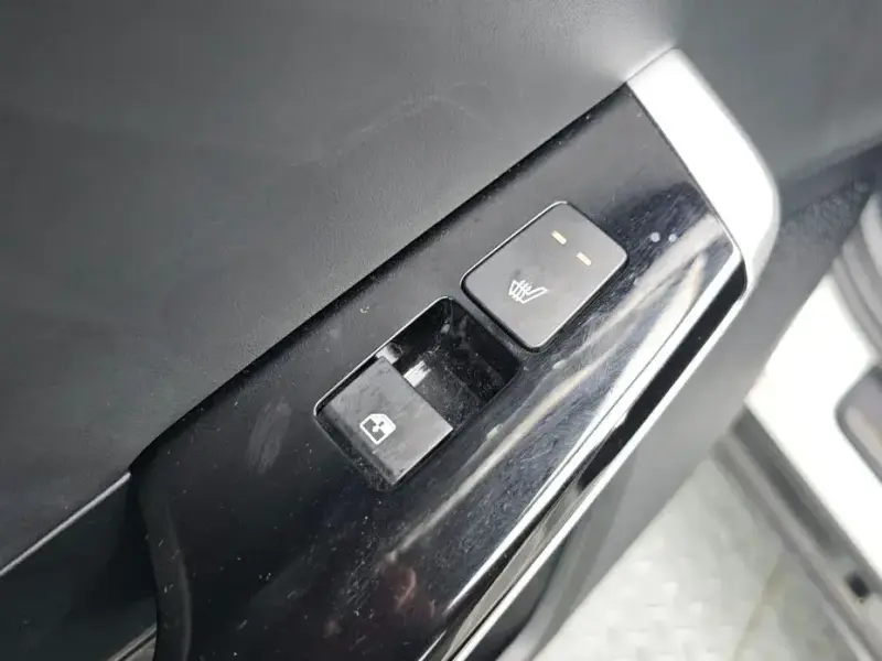 2022 Kia EV6 с пробегом 70 958 км