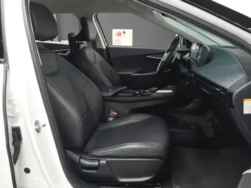 2022 Kia EV6 с пробегом 37 947 км
