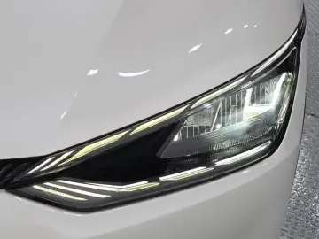 2022 Kia EV6 с пробегом 37 947 км
