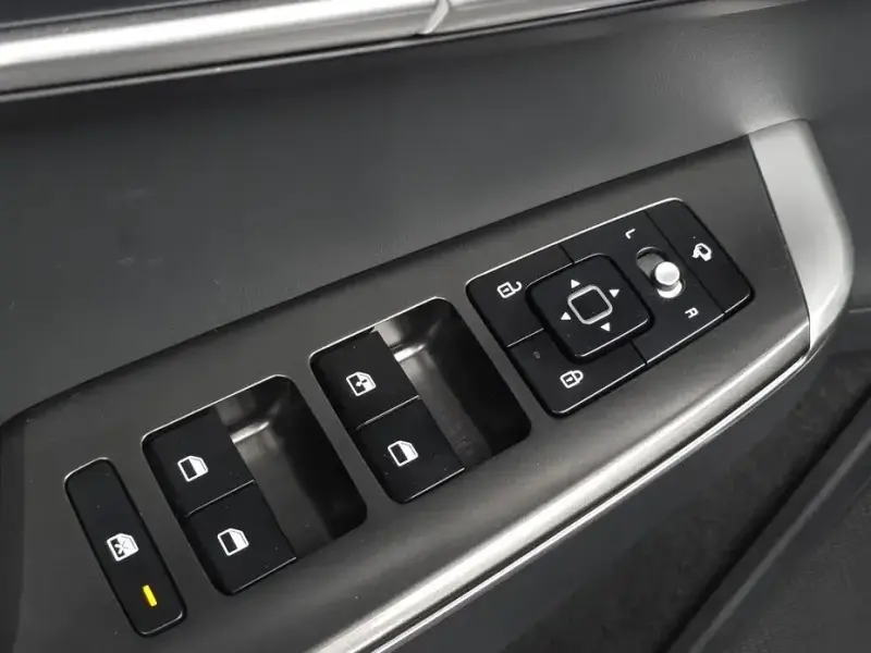 2022 Kia EV6 с пробегом 37 947 км