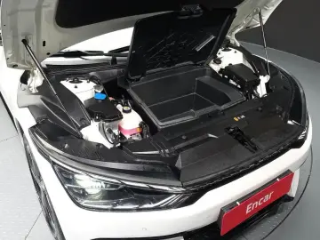 2022 Kia EV6 с пробегом 61 606 км
