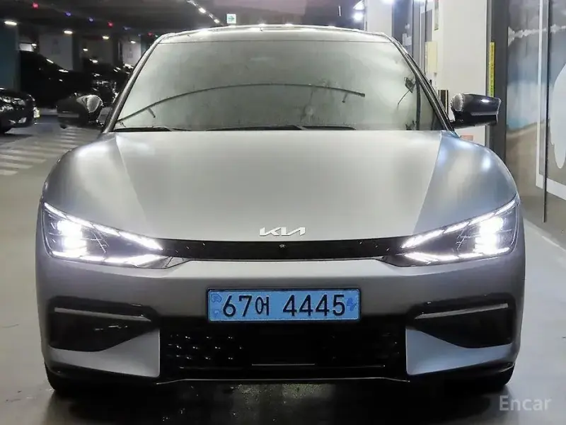 2024 Kia EV6 с пробегом 20 476 км