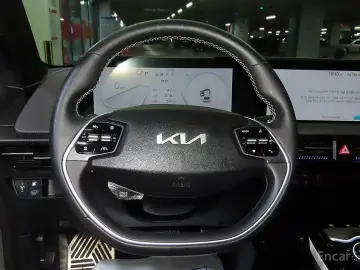 2024 Kia EV6 с пробегом 20 476 км