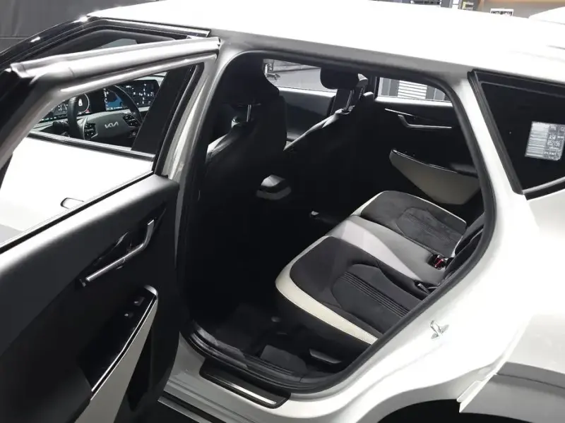 2022 Kia EV6 с пробегом 61 606 км