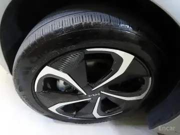2024 Kia EV6 с пробегом 20 476 км