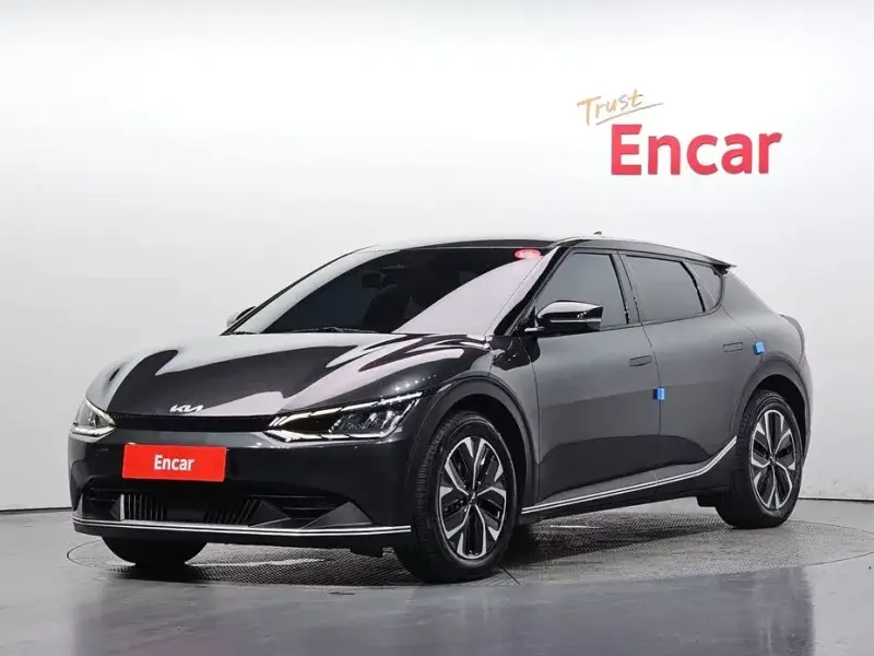 2022 Kia EV6 с пробегом 36 645 км