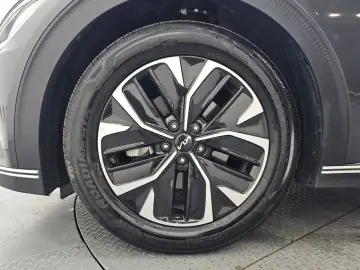 2022 Kia EV6 с пробегом 36 645 км
