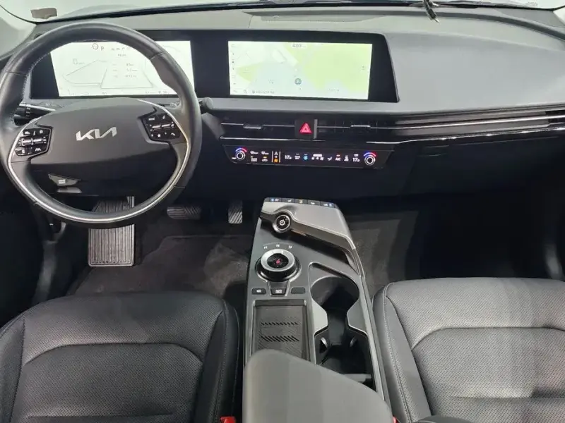 2022 Kia EV6 с пробегом 36 645 км