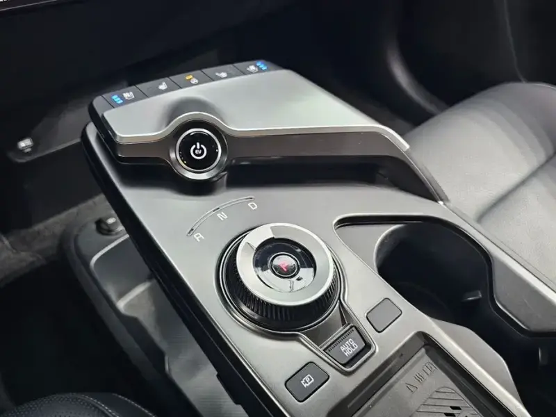 2022 Kia EV6 с пробегом 36 645 км