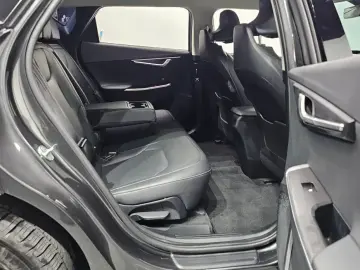 2022 Kia EV6 с пробегом 36 645 км