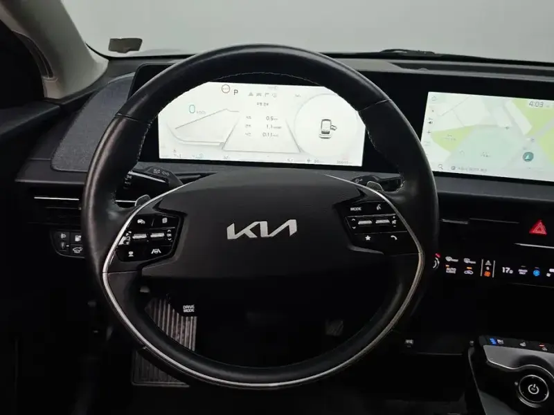 2022 Kia EV6 с пробегом 36 645 км