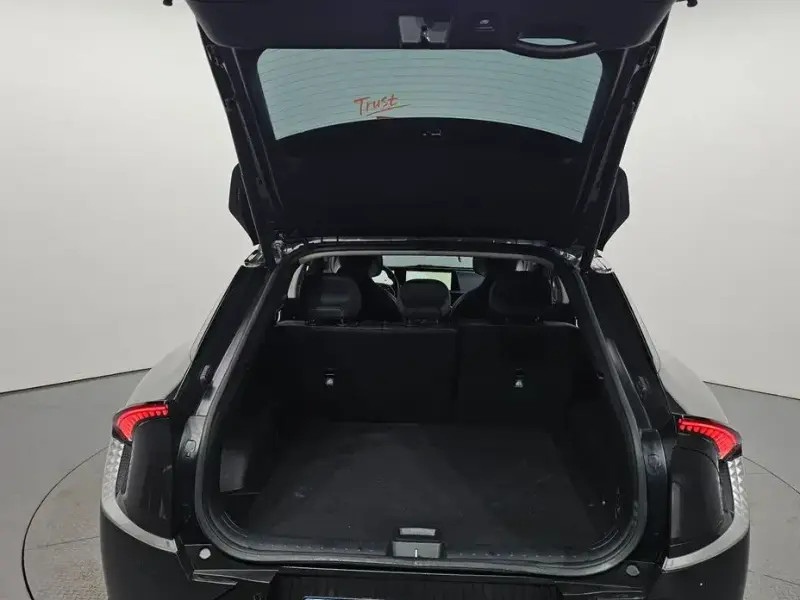 2022 Kia EV6 с пробегом 36 645 км