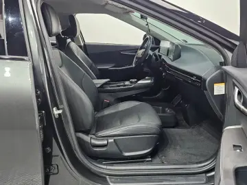 2022 Kia EV6 с пробегом 36 645 км