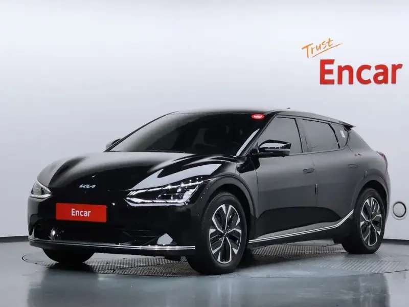 2023 Kia EV6 с пробегом 46 797 км