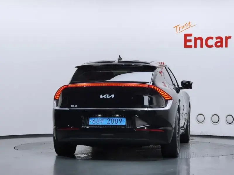 2023 Kia EV6 с пробегом 46 797 км
