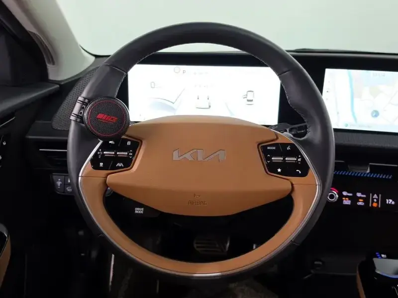 2023 Kia EV6 с пробегом 46 797 км