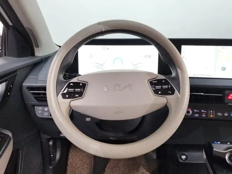 2022 Kia EV6 с пробегом 95 582 км