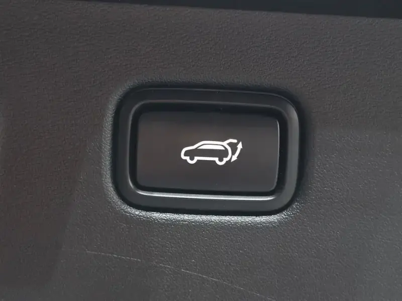 2023 Kia EV6 с пробегом 46 797 км