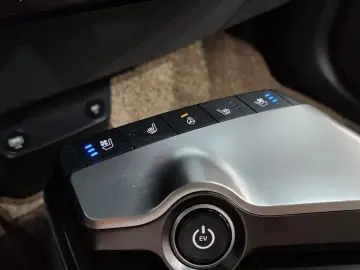 2022 Kia EV6 с пробегом 95 582 км