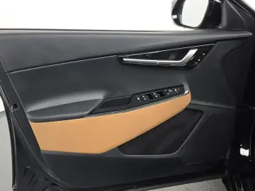 2023 Kia EV6 с пробегом 46 797 км