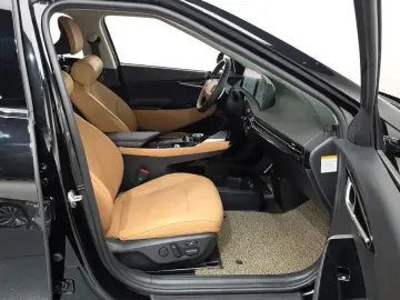 2023 Kia EV6 с пробегом 46 797 км