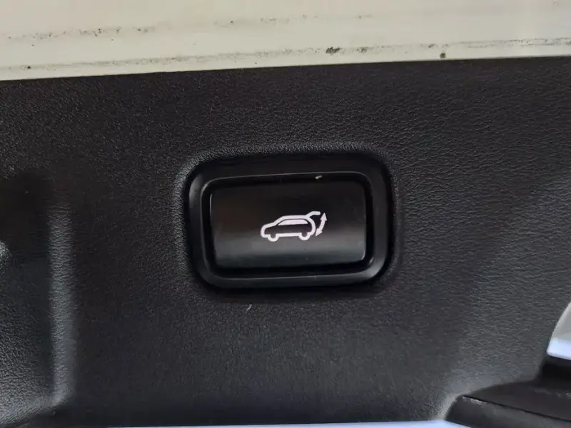 2022 Kia EV6 с пробегом 95 582 км