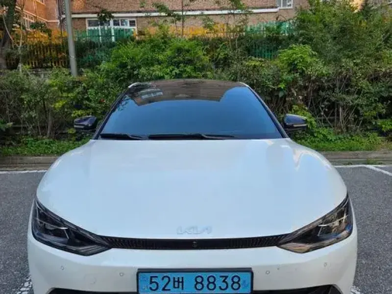 2023 Kia EV6 с пробегом 63 500 км