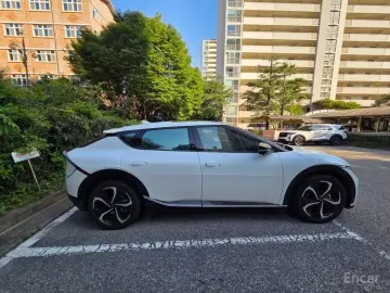 2023 Kia EV6 с пробегом 63 500 км