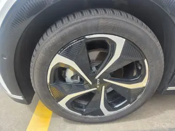 2023 Kia EV6 с пробегом 63 500 км