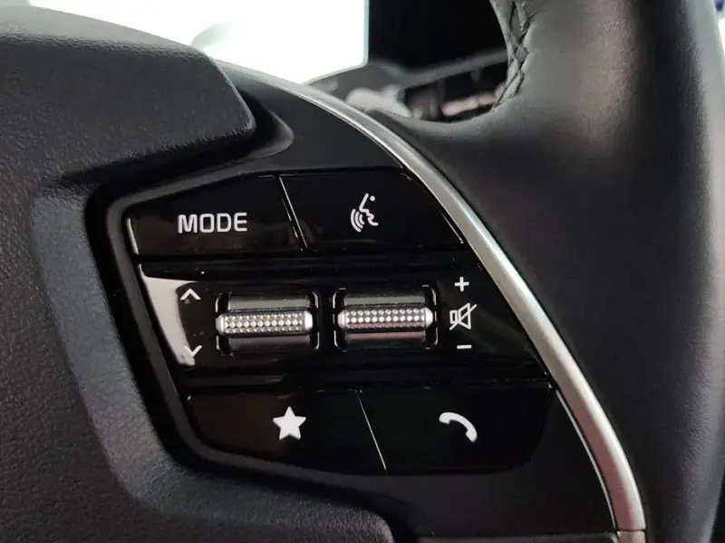 2022 Kia EV6 с пробегом 10 405 км