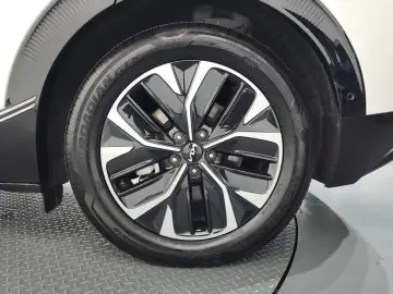 2022 Kia EV6 с пробегом 10 405 км