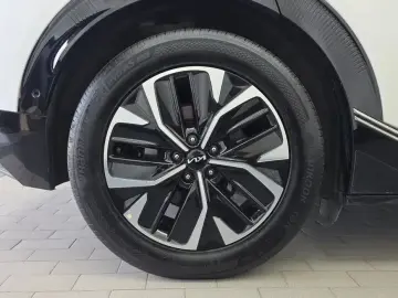 2022 Kia EV6 с пробегом 78 000 км
