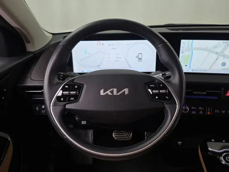 2022 Kia EV6 с пробегом 78 000 км