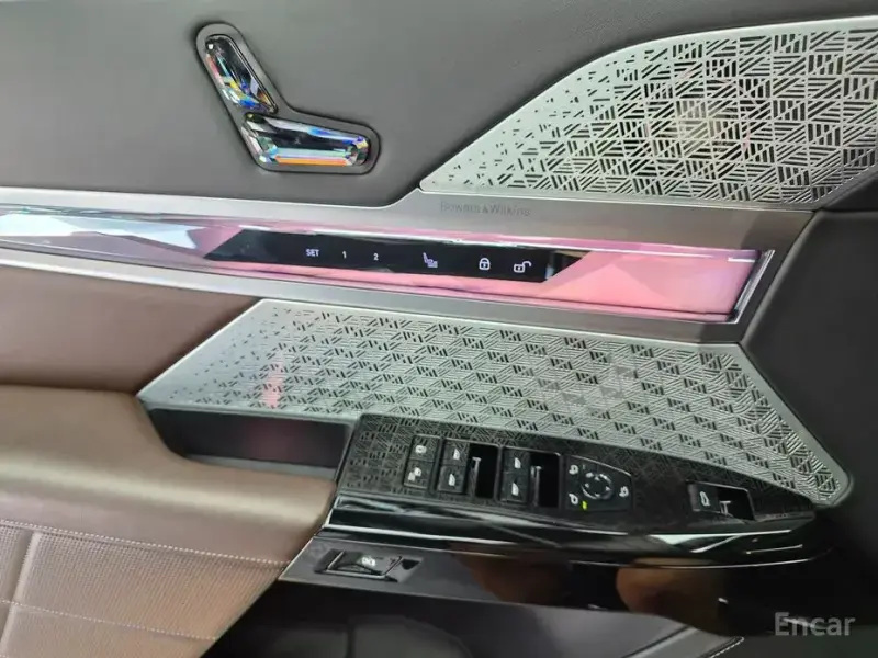 2022 BMW i7 с пробегом 136 159 км