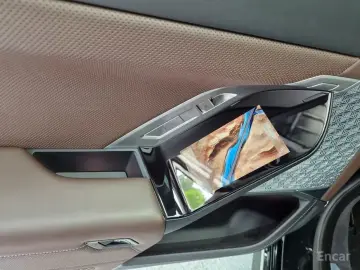 2022 BMW i7 с пробегом 136 159 км